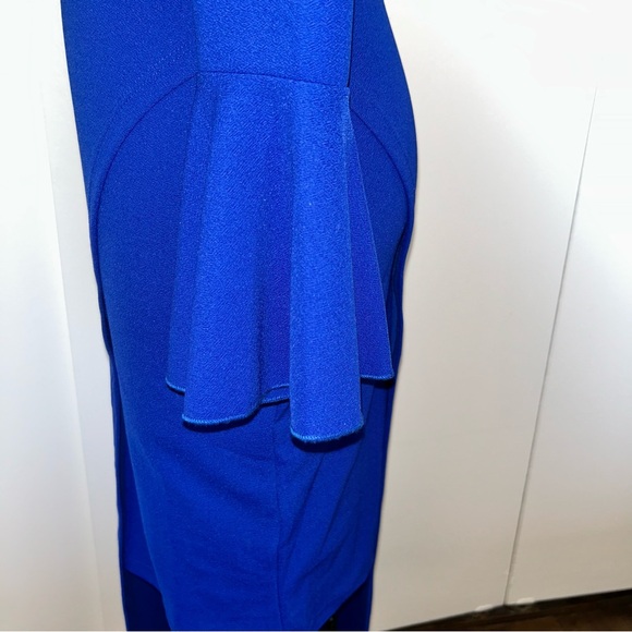 Venus Asymmetrical Bodycon Dress - Picture 6 of 11